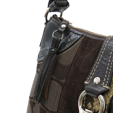 Coach(��ġ) E06K ���̼� ���� ��Ƽġ �ñ׳��� ��� �� ũ�ν��� �̹���4 - ���̺��� �߰���ǰ