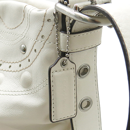 Coach(��ġ) F16178 ���� ��Ʈ ���͵� ��� ���̺��� ���� ũ�ν��� �̹���3 - ���̺��� �߰���ǰ