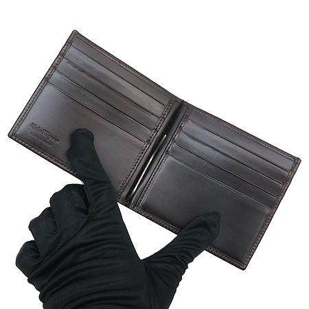 Ferragamo(��󰡸�) 66 9033 ��ũ ���� ���� �Ӵ�Ŭ�� ������ �̹���4 - ���̺��� �߰���ǰ
