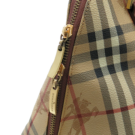Burberry(������) HBF431 Ŭ���� üũ PVC ��Ʈ�� �̹���5 - ���̺��� �߰���ǰ
