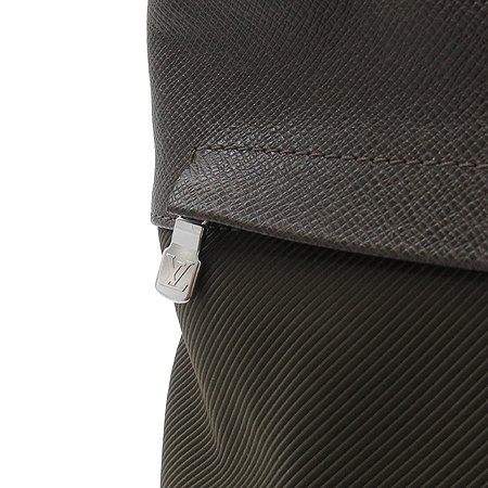 Louis Vuitton(���̺���) M30918 Ÿ�̰� �׸��� ����ī �޽��� 2WAY �̹���3 - ���̺��� �߰���ǰ