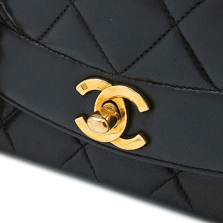 Chanel() ΰ   ü  ̹4 - ̺ ߰ǰ