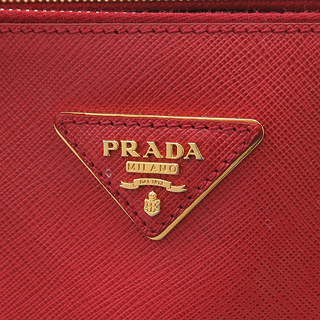 Prada(�����) BN1801 ����ΰ� ���ǾƳ�(SAFFIANO) ����(LUX) ��Ʈ�� + ��� ��Ʈ�� [��������] �̹���3 - ���̺��� �߰���ǰ