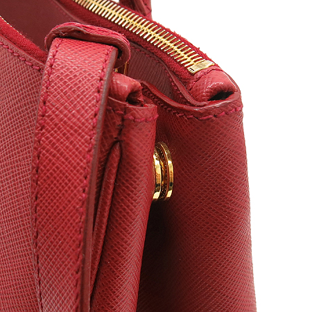 Prada(�����) BN1801 ����ΰ� ���ǾƳ�(SAFFIANO) ����(LUX) ��Ʈ�� + ��� ��Ʈ�� [��������] �̹���4 - ���̺��� �߰���ǰ