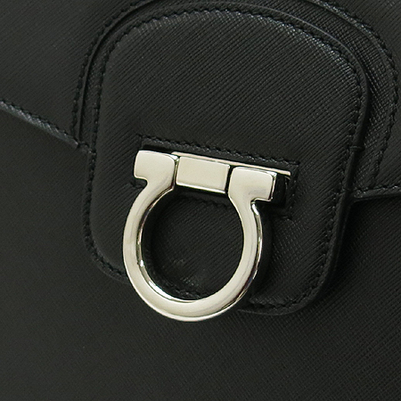 Ferragamo(��󰡸�) 21-C361 ���ǾƳ� ���� ���� ��ġ�� ��Ŭ 2WAY �̹���5 - ���̺��� �߰���ǰ