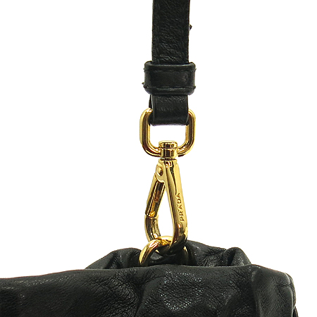 Prada(�����) BT0703 NAPPA ANTIQUE ���� ���� �̴� ũ�ν��� [�б�����������2ȣ��] �̹���3 - ���̺��� �߰���ǰ