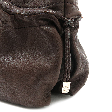 Ferragamo(��󰡸�) 21 7889 ���� ���� ���� �ΰ� ���� �ڵ� ��Ʈ�� [�λ꼾�Һ���] �̹���3 - ���̺��� �߰���ǰ