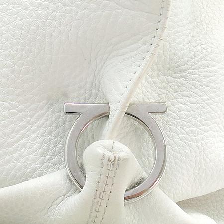 Ferragamo(��󰡸�) 21 A871 ȭ��Ʈ ���� ���� ��ġ�� ���� ���Ǿƹ� �̹���4 - ���̺��� �߰���ǰ