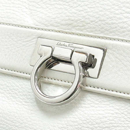 Ferragamo(��󰡸�) 21 A871 ȭ��Ʈ ���� ���� ��ġ�� ���� ���Ǿƹ� �̹���5 - ���̺��� �߰���ǰ