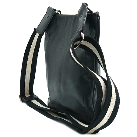 Bally(�߸�) TARRANT ���� ���� �Ｑ ��Ʈ�� ũ�ν��� �̹���2 - ���̺��� �߰���ǰ