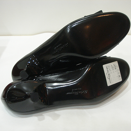 Ferragamo(��󰡸�) CARLA ���� �ٶ� ��� ���̴�Ʈ ������ ������ ���� [�ϻ����] �̹���4 - ���̺��� �߰���ǰ