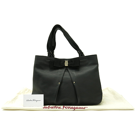 Ferragamo(��󰡸�) 21 B665 ���� �ٶ� ��� ���� ���� ����� [��������] �̹���2 - ���̺��� �߰���ǰ