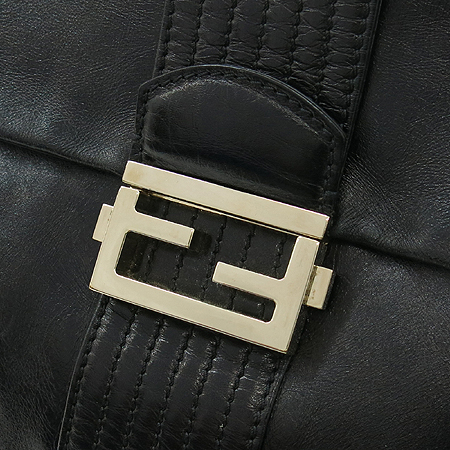 Fendi(���) 8BT143 ���� �ΰ� ��Ŭ ��� �簢 ü�� ����� [��������] �̹���4 - ���̺��� �߰���ǰ
