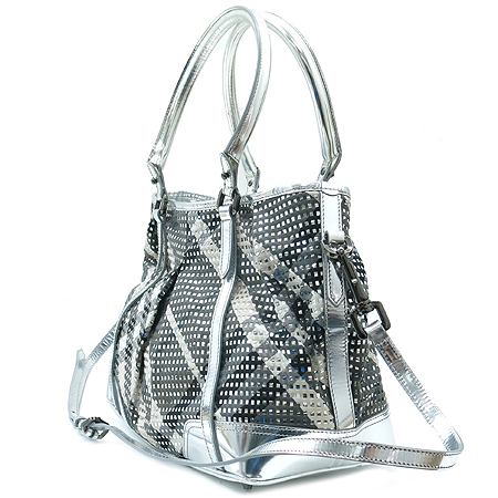 Burberry(������) ���μ� �ǹ� ��Ż�� ����� ��Ʈ�� + ��� ��Ʈ�� [��������] �̹���3 - ���̺��� �߰���ǰ