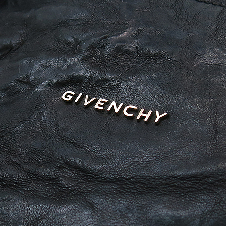 GIVENCHY(�����) ��Ŭ ����Ų �ǵ��� S ������ 2-WAY [�б�������] �̹���3 - ���̺��� �߰���ǰ