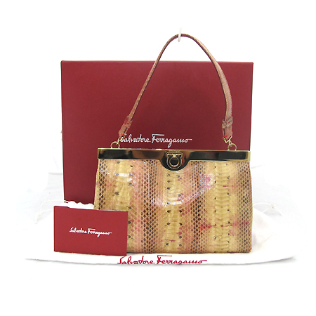 Ferragamo(��󰡸�) 21 A957 ���� �ΰ� ��� ��ũ �÷� ���̼� ��Ʈ�� [��õ ������] �̹���2 - ���̺��� �߰���ǰ