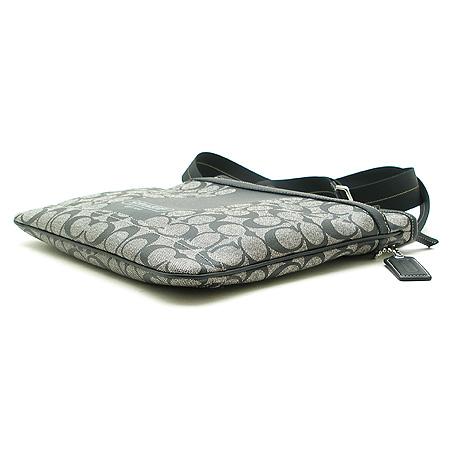 Coach(��ġ) �ñ׳��� PVC �ΰ� ũ�ν��� �̹���4 - ���̺��� �߰���ǰ