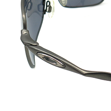 OAKLEY(��Ŭ��) 05-814 ũ�ν���� �̸��� ������ ���۶� �̹���4 - ���̺��� �߰���ǰ