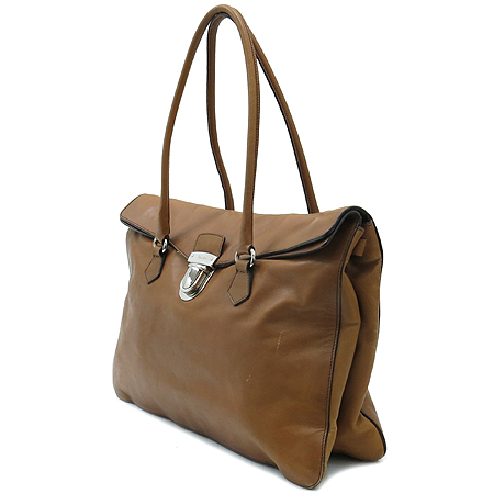 Prada(�����) �����Ŭ ���� ���� ������ ��Ʈ�� �̹���3 - ���̺��� �߰���ǰ