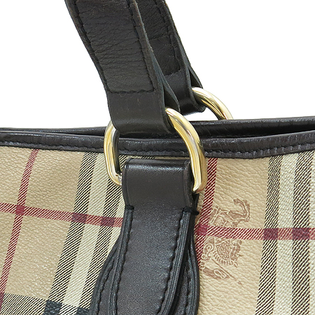 Burberry(������) �� Ŭ���� üũ PVC ��Ʈ�� �̹���4 - ���̺��� �߰���ǰ
