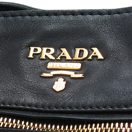 Prada(�����) BN2103 ����ΰ� ���� SOFT CALF �۾��� ���� ��Ʈ�� + ��� ��Ʈ�� �̹���4 - ���̺��� �߰���ǰ