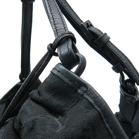 Gucci(����) 76554 GG�ΰ� ��Ŭ ��� �к긯 ��Ʈ�� �̹���4 - ���̺��� �߰���ǰ