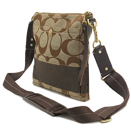 Coach(��ġ) CO6W �ñ׳��� �к긯 ũ�ν��� �̹���2 - ���̺��� �߰���ǰ