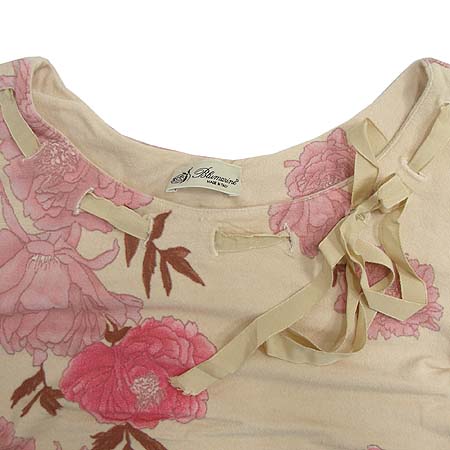 Blumarine(���縶��) Ƽ �̹���2 - ���̺��� �߰���ǰ