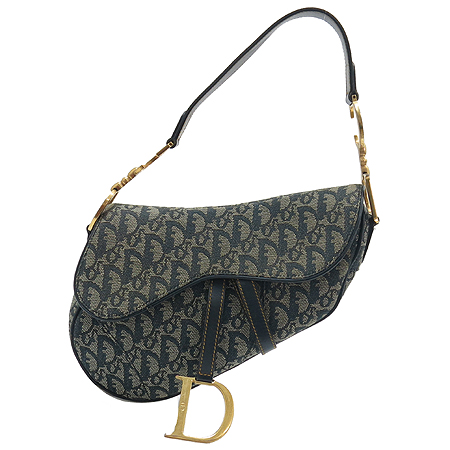 ���  �����