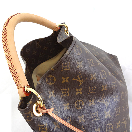 Louis Vuitton(���̺���) M40249 ���׷� ĵ���� ��ġ MM ����� [�ϻ����] �̹���3 - ���̺��� �߰���ǰ