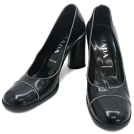 �����  ����