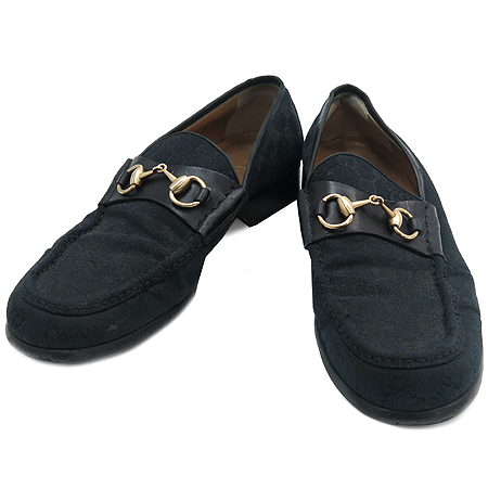 ����  ����