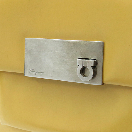 Ferragamo(��󰡸�) AU 21 0173 ��ġ�� ��Ŭ ��� ������ ���� ����� �̹���4 - ���̺��� �߰���ǰ
