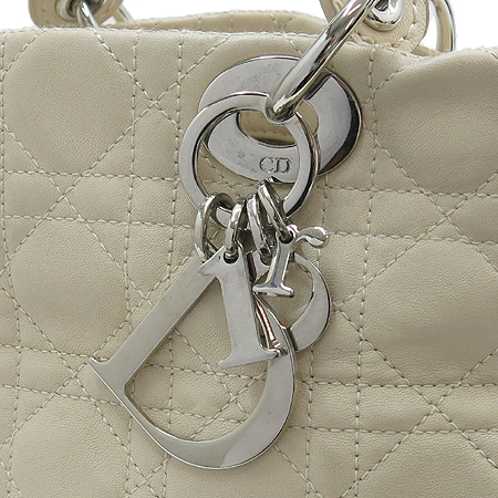 Dior(ũ����î���) ����Ų ��� ���̵� ���� ��Ʈ�� [�λ꼾�Һ���] �̹���4 - ���̺��� �߰���ǰ