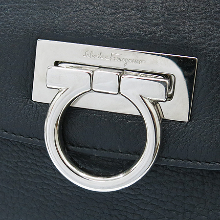 Ferragamo(��󰡸�) 21 4862 ��ġ�� ��� ���� ���� ��Ʈ�� �̹���4 - ���̺��� �߰���ǰ