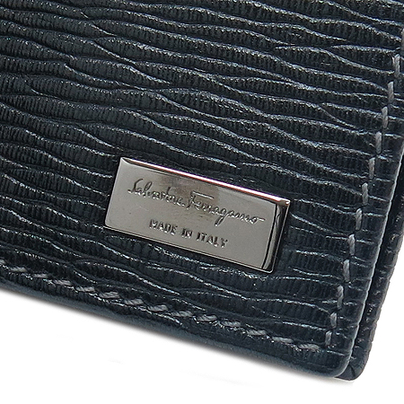 Ferragamo(��󰡸�) 66 7071 �������� ����ΰ� ������ [�б�������] �̹���5 - ���̺��� �߰���ǰ