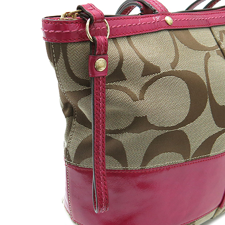 Coach(��ġ) 12429 �ñ׳��� �ڰ��� ��ũ Ʈ���� �ٰ� ����� �̹���4 - ���̺��� �߰���ǰ