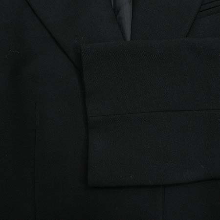 Emporio Armani(�������� �Ƹ�����) ���� [���빮��] �̹���3 - ���̺��� �߰���ǰ