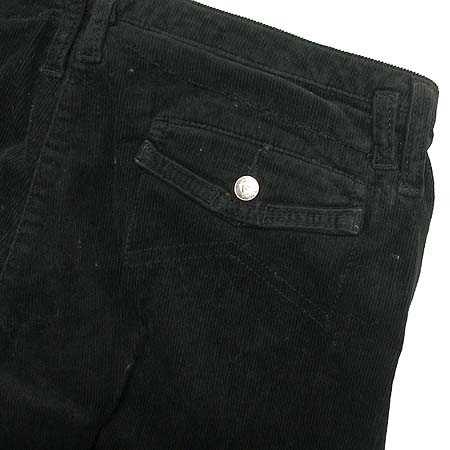 Armani JEANS(�Ƹ����� ����) ���� �̹���3 - ���̺��� �߰���ǰ