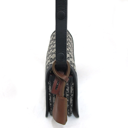 Celine(������) 164372DLE 070C ������ �ڰ��� ũ�ν� �� ����� [��õ ������] �̹���4 - ���̺��� �߰���ǰ