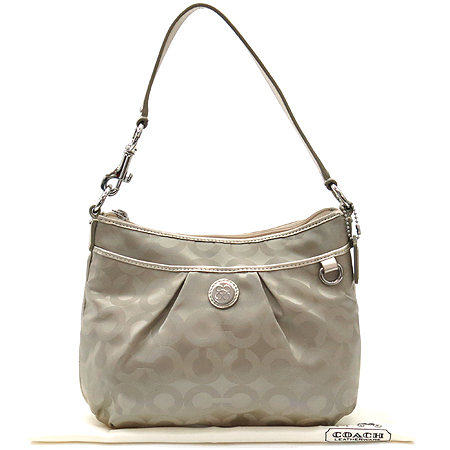 Coach(��ġ) 45382 �ñ׳��� �к긯 �Ŀ�ġ �� ����� �̹���2 - ���̺��� �߰���ǰ