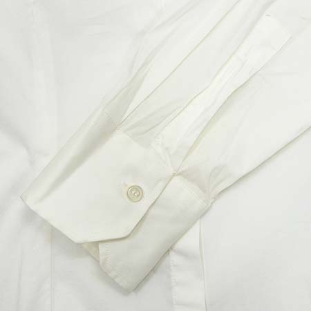 Armani COLLEZIONI(�Ƹ����� �÷�������) ���� �̹���3 - ���̺��� �߰���ǰ