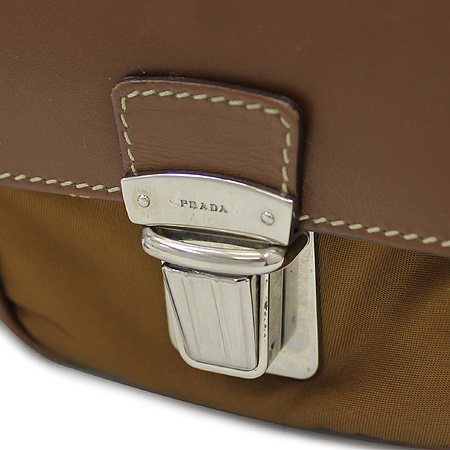 Prada(�����) ���� �ﰢ �ΰ� ��� 2���� �к긯 ��Ʈ�� �̹���3 - ���̺��� �߰���ǰ