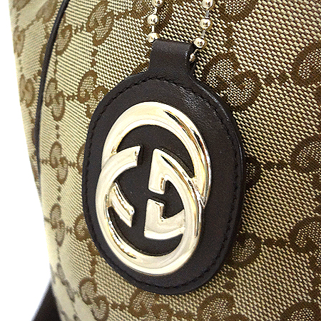 Gucci(����) 211943 GG �ΰ� �ڰ��� ��Ű ��Ʈ�� [�ϻ����] �̹���4 - ���̺��� �߰���ǰ