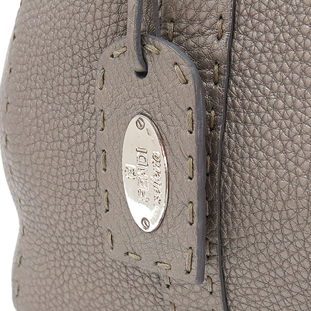 Fendi(���) 8BR458 �׷��� ���� ��Ŭ ��� �������� ����� [�б�������] �̹���4 - ���̺��� �߰���ǰ