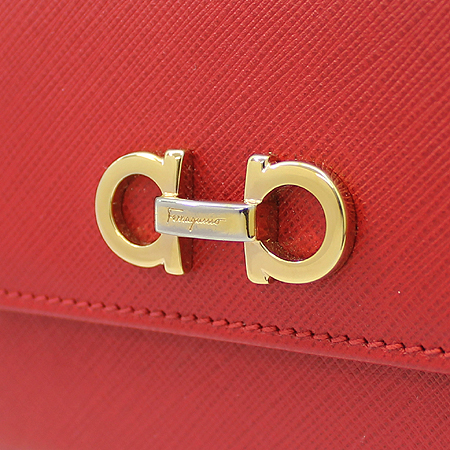 Ferragamo(��󰡸�) 22 B002 ���� ���� ���� ��ġ�� �ΰ� ��� ������ [�б�������] �̹���2 - ���̺��� �߰���ǰ