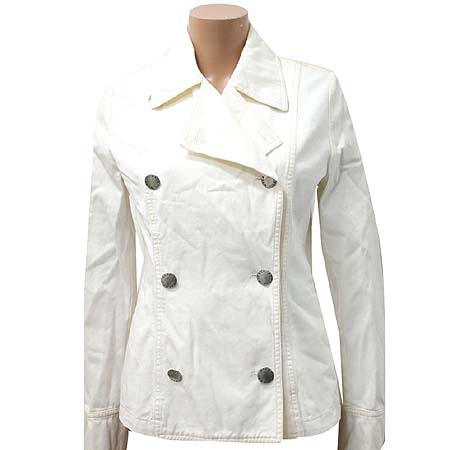 ��������  ����