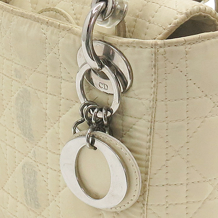 Dior(ũ����î���) �к긯 ���̵� ��� ��Ʈ�� �̹���3 - ���̺��� �߰���ǰ