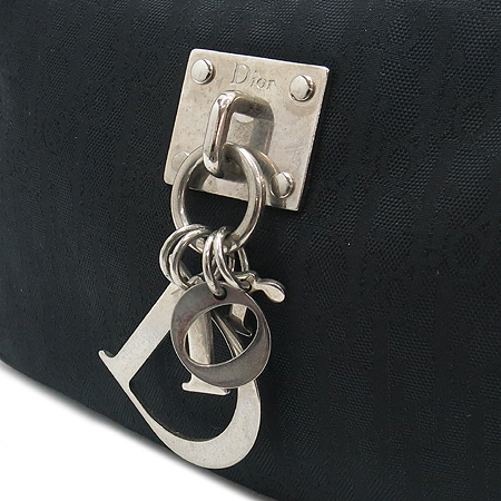 Dior(ũ����î���) ���� �̴ϼ� �ΰ� �к긯 �Ŀ�ġ�� ����� �̹���3 - ���̺��� �߰���ǰ