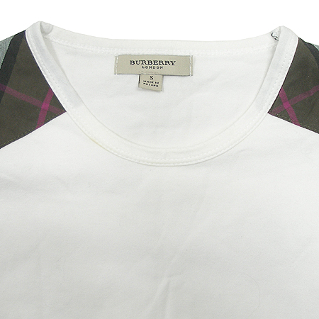 Burberry(������) Ƽ �̹���2 - ���̺��� �߰���ǰ
